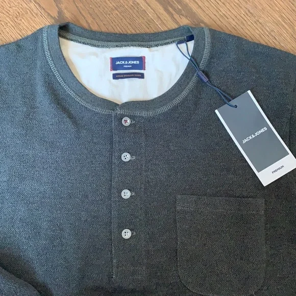 Jack & Jones Long Sleeve - Picture 4 of 6